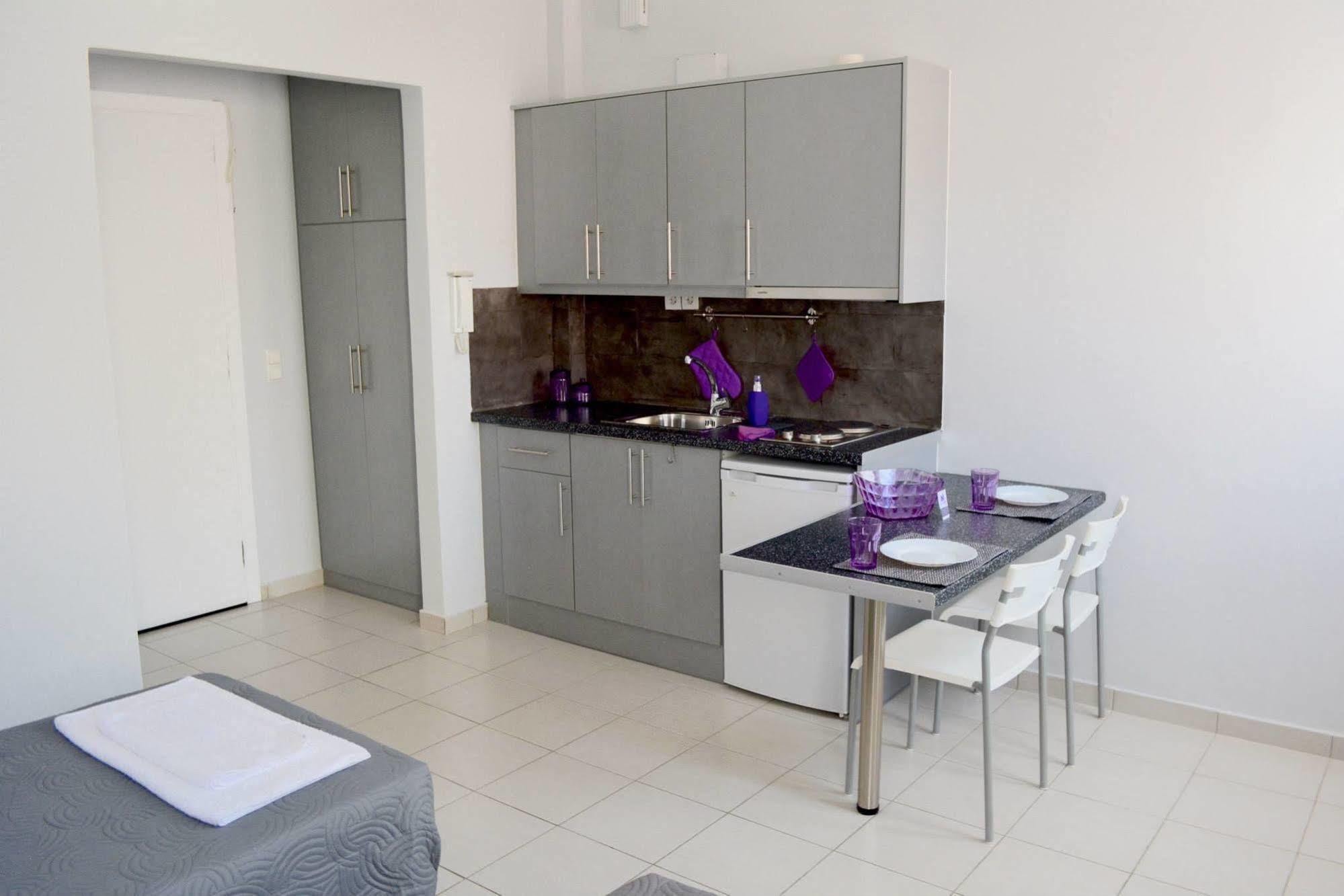 Nj Apartments Лавріон Екстер'єр фото
